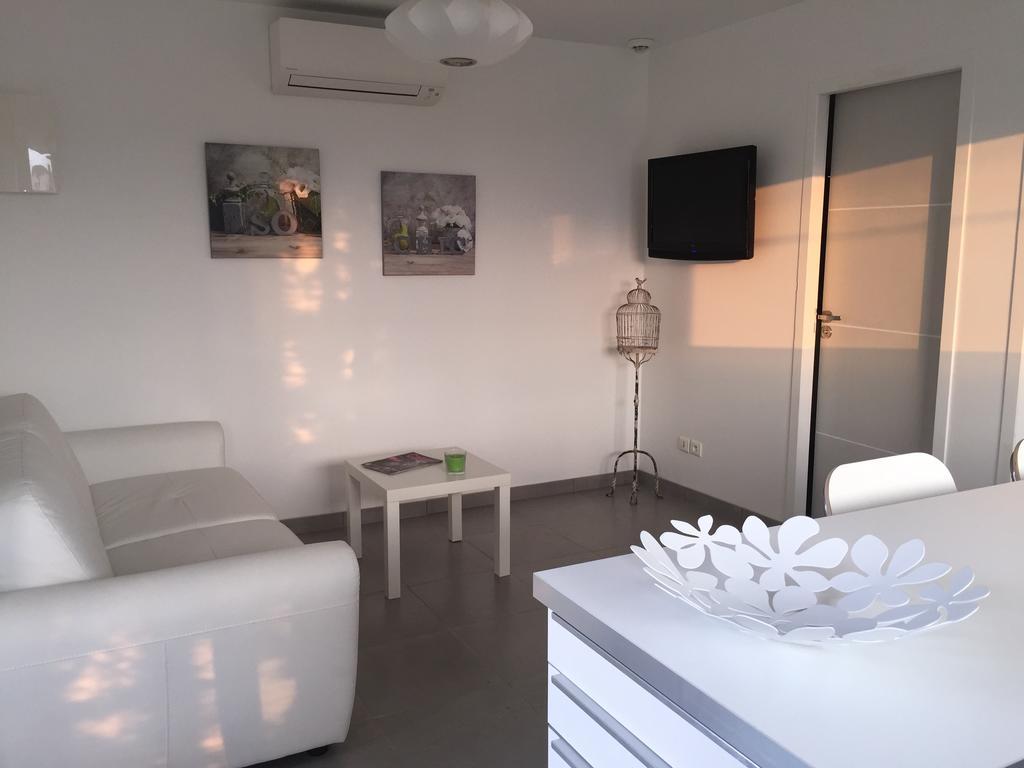 Mas De L Aire Villa Corneilla-del-Vercol Kamer foto